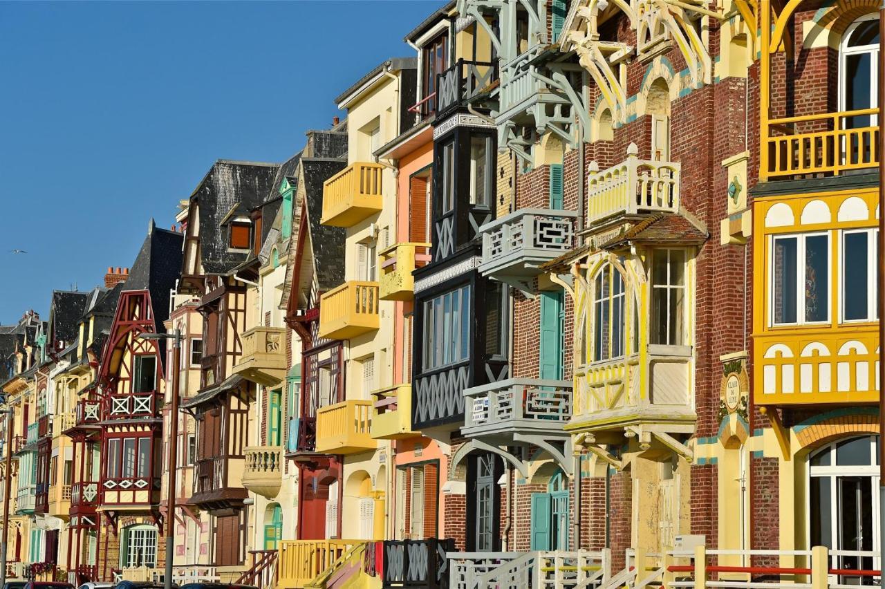 Idealement Situe "Le Studio" Les Locations Isahora Sont Aussi A 2 Pas Du Chateau D'Eu, Des Falaises Du Treport, De Mers Les Bains Et Aux Portes De La Baie De Somme Eu (Seine-Maritime) Exteriér fotografie